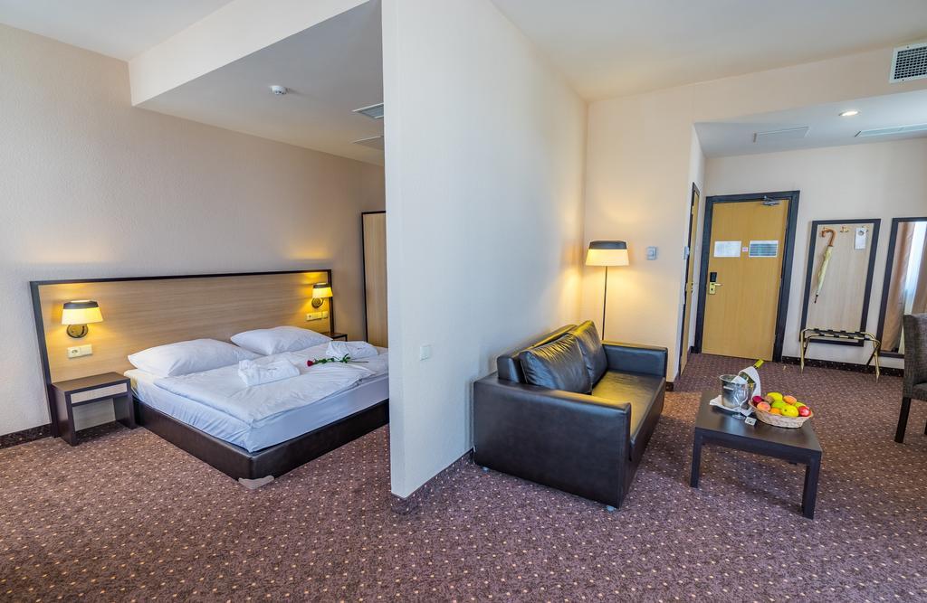 Hotel Lomsia Akhaltsikhe  Εξωτερικό φωτογραφία