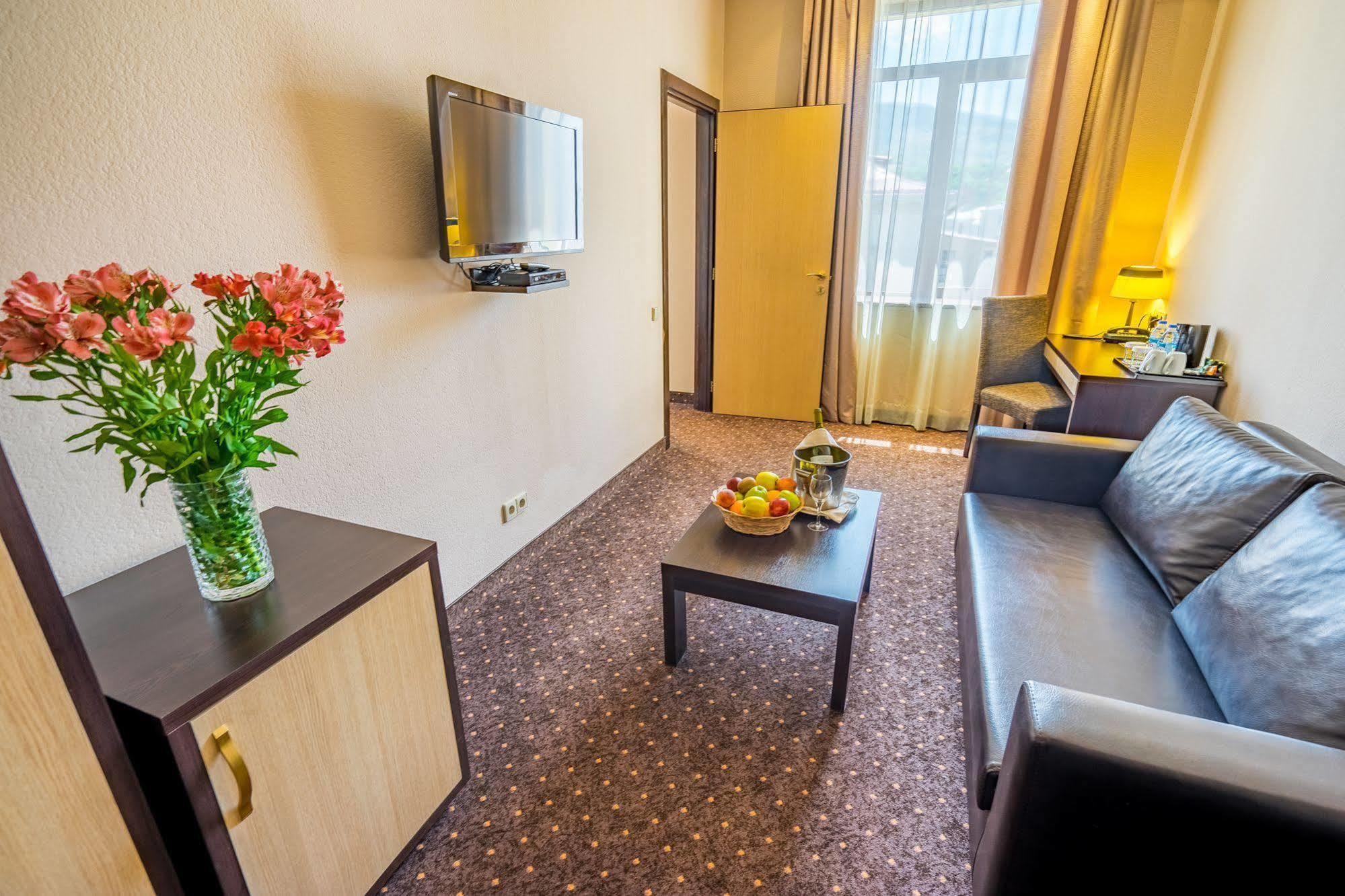 Hotel Lomsia Akhaltsikhe  Εξωτερικό φωτογραφία