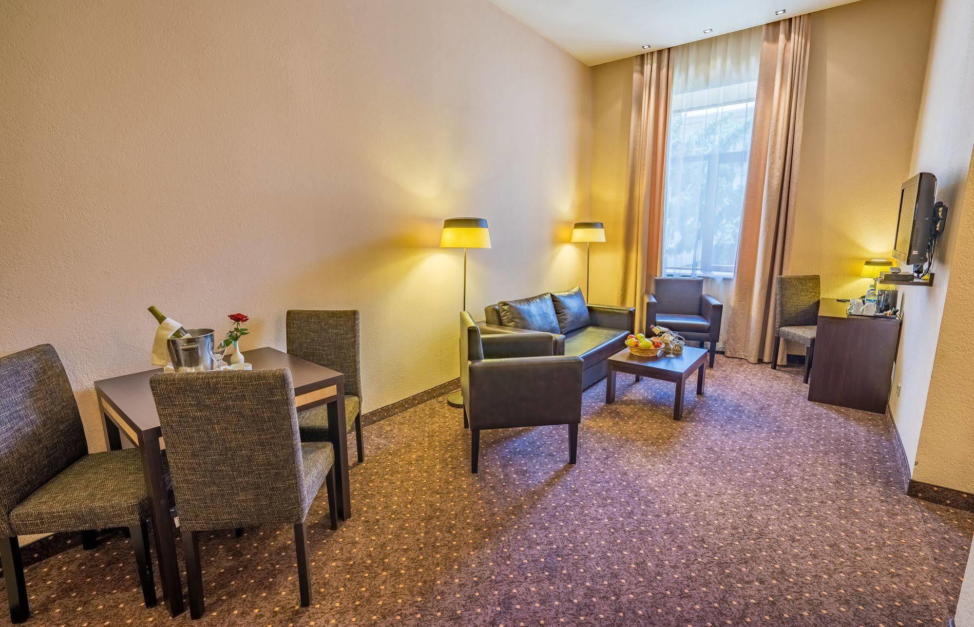 Hotel Lomsia Akhaltsikhe  Εξωτερικό φωτογραφία