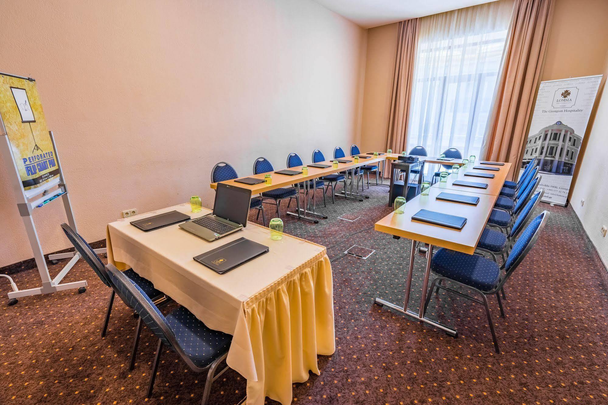 Hotel Lomsia Akhaltsikhe  Εξωτερικό φωτογραφία